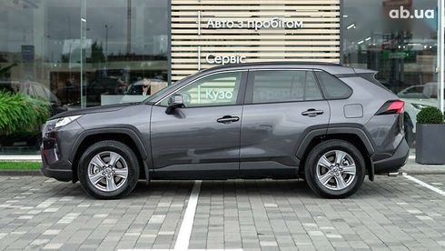Toyota RAV4 2024 - фото 3