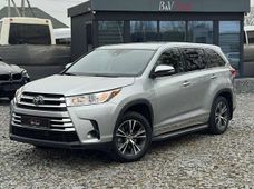 Продаж вживаних Toyota Highlander 2017 року в Бродах - купити на Автобазарі
