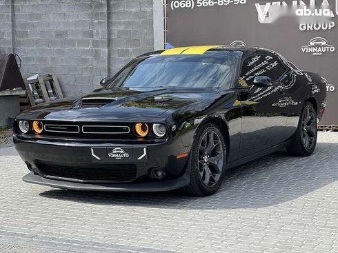 Dodge Challenger 2018 - фото 6