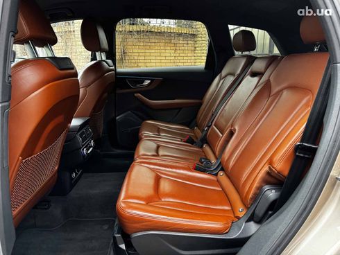 Audi Q7 2018 бежевый - фото 38