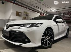 Купить Toyota Camry 2018 бу в Киеве - купить на Автобазаре