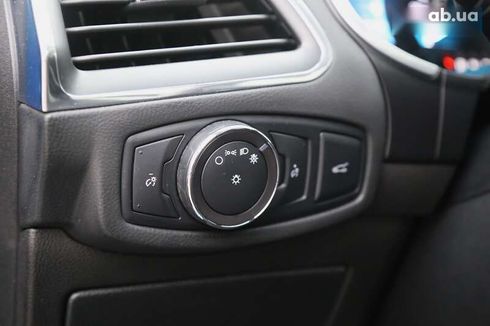 Ford Edge 2017 - фото 30