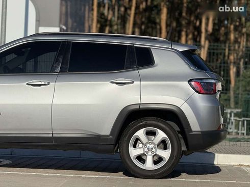 Jeep Compass 2021 - фото 13