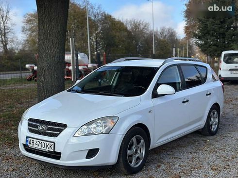 Kia Cee'd 2009 - фото 4