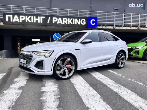 Audi SQ8 e-tron 2023 - фото 7