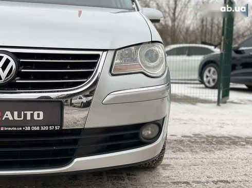 Volkswagen Touran 2008 - фото 10