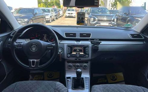 Volkswagen Passat 2012 - фото 13