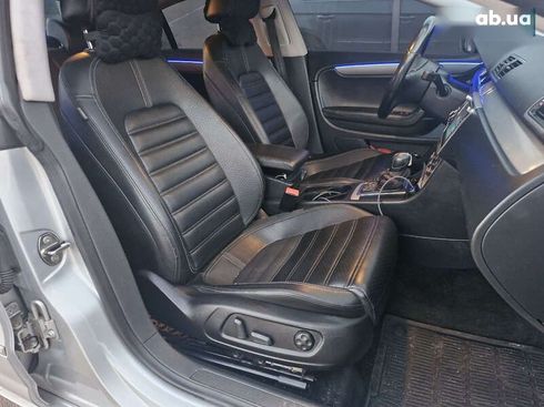 Volkswagen Passat CC 2011 - фото 7