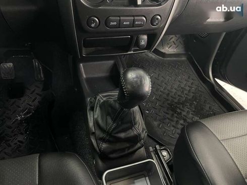 Suzuki Jimny 2018 - фото 25
