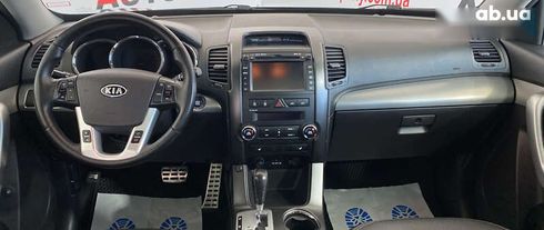 Kia Sorento 2012 - фото 21