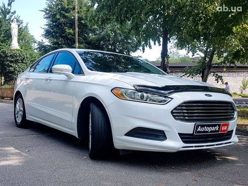 Ford Fusion 2015 белый - фото 11