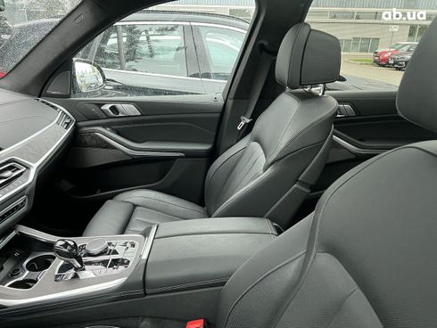 BMW X7 2022 - фото 45