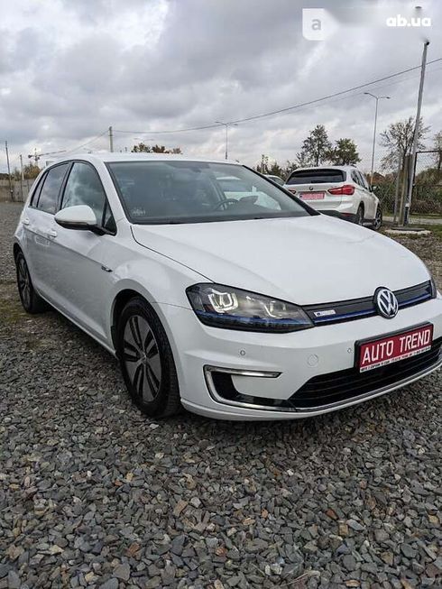 Volkswagen e-Golf 2015 - фото 3