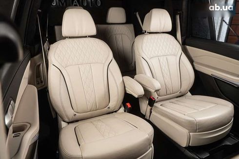 BMW X7 2019 - фото 23