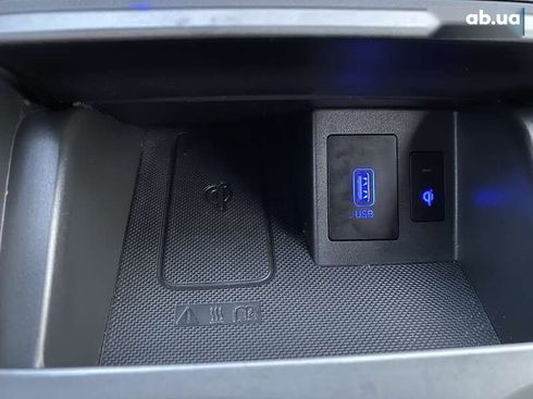 Hyundai Kona Electric 2020 - фото 10