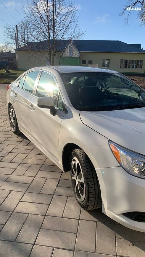 Subaru Legacy 2017 - фото 19