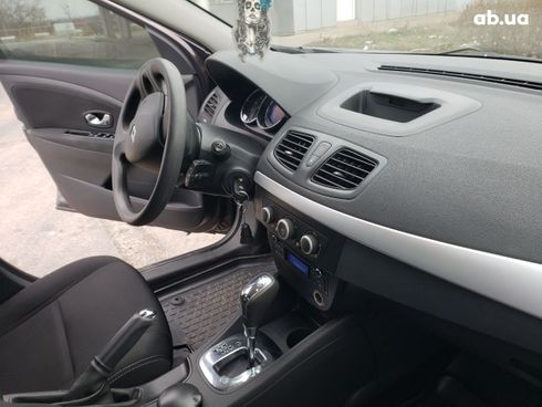 Renault Fluence 2013 коричневый - фото 10