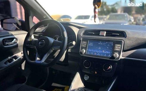 Nissan Leaf 2022 - фото 16