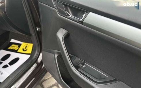 Skoda Superb 2019 - фото 25