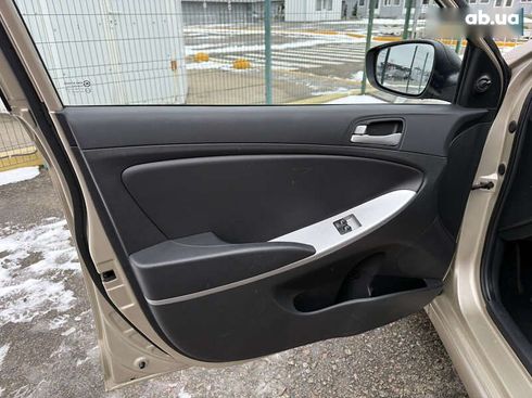 Hyundai Accent 2013 - фото 16