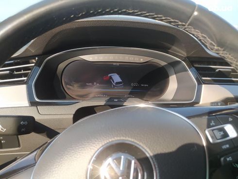 Volkswagen Passat 2019 черный - фото 39