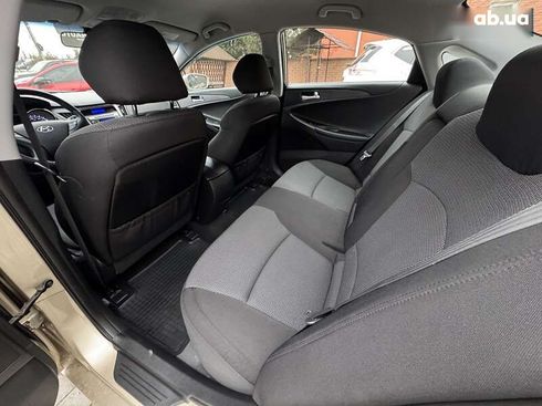 Hyundai Sonata 2010 - фото 23