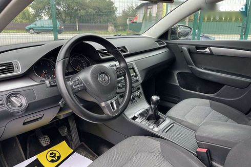 Volkswagen Passat 2012 - фото 10