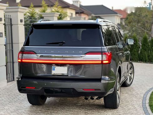 Lincoln Navigator 2018 - фото 14