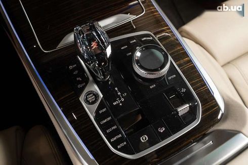 BMW X7 2019 - фото 17