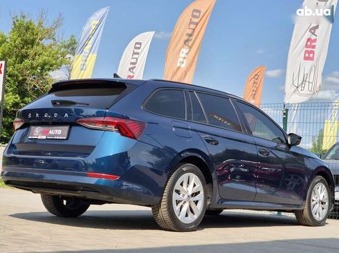Skoda Octavia 2021 - фото 13