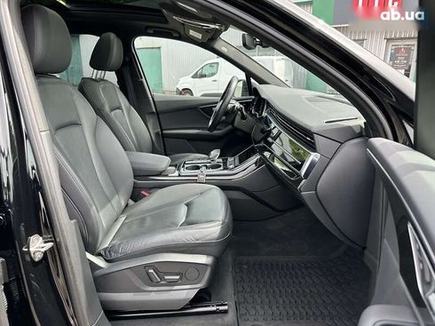 Audi Q7 2020 - фото 25