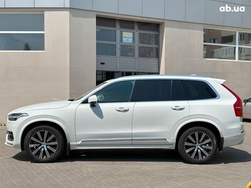 Volvo XC90 2020 белый - фото 11