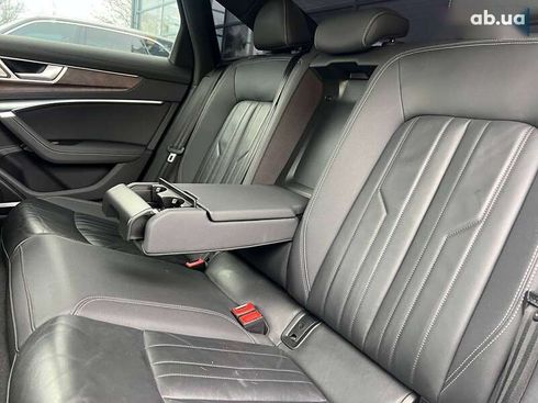 Audi A6 2018 - фото 30