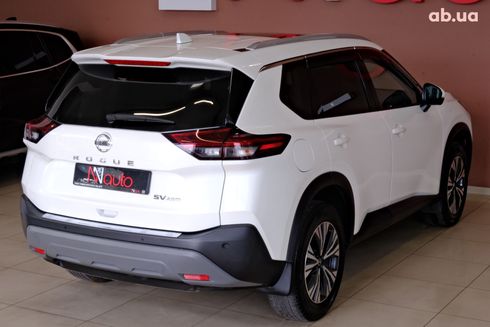 Nissan Rogue 2021 белый - фото 5