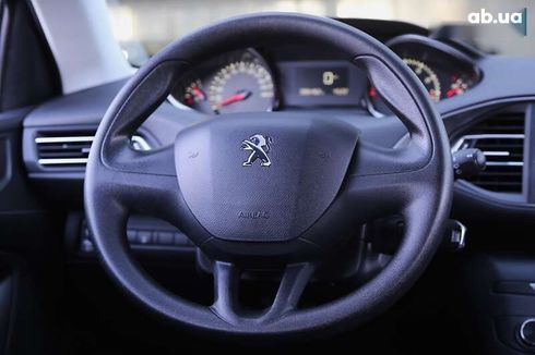 Peugeot 308 2015 - фото 16