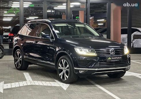 Volkswagen Touareg 2015 - фото 17
