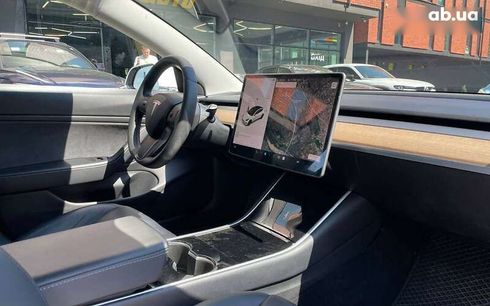 Tesla Model 3 2020 - фото 13