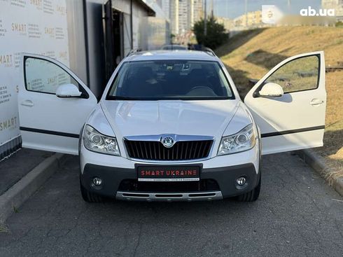 Skoda Octavia 2012 - фото 3