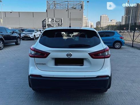 Nissan Qashqai 2018 - фото 6