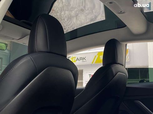 Tesla Model 3 2019 - фото 16