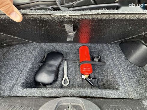 Fiat 500E 2017 - фото 27