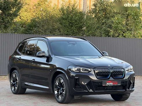 BMW iX3 2023 - фото 2