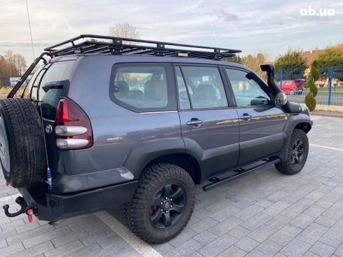 Toyota Land Cruiser Prado 2005 серый - фото 7