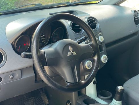 Mitsubishi Colt 2007 серый - фото 12