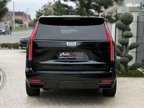 Cadillac Escalade 2021 - фото 15