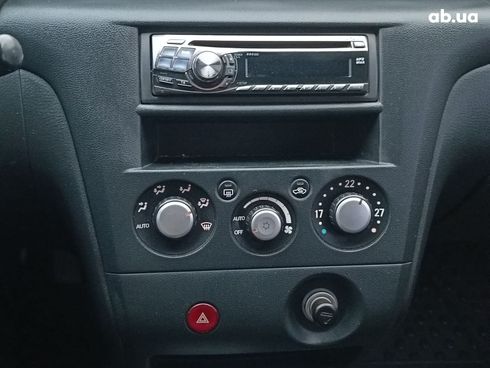 Mitsubishi Outlander 2005 черный - фото 23