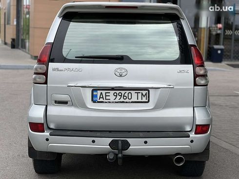 Toyota Land Cruiser Prado 2004 - фото 6