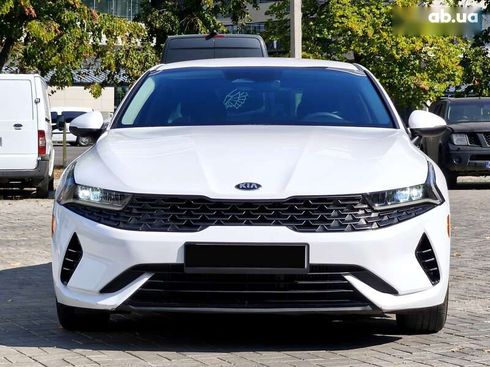 Kia K5 2020 - фото 3