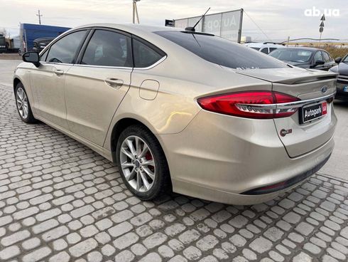 Ford Fusion 2016 бежевый - фото 8