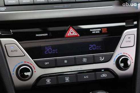 Hyundai Elantra 2016 - фото 24
